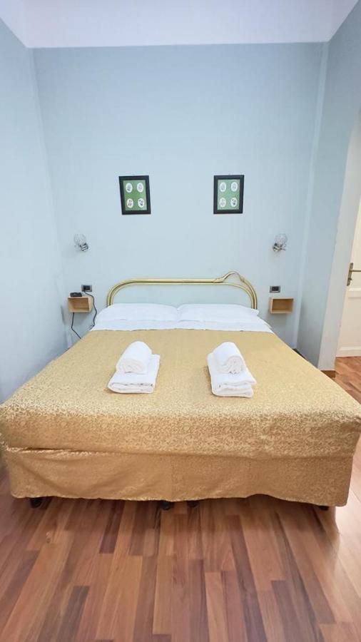 Piccolo Nel Centro Storico Di Hotel